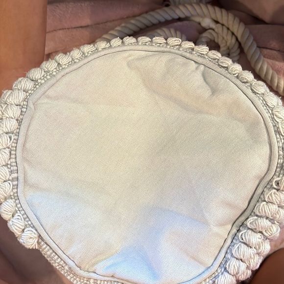 Ruggine White and Grey Beach Bag - Picture 7 of 7